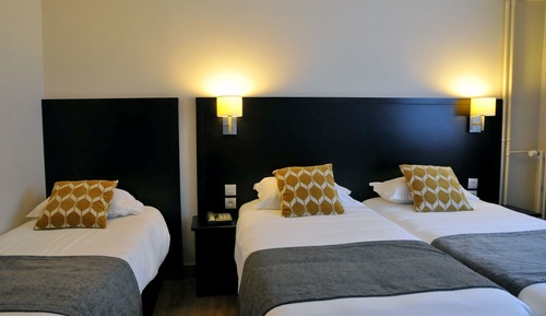 Triple Room