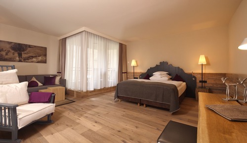 Junior Suite, Bathtub (Comfort)