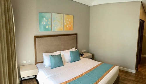 Deluxe Room, 1 King Bed