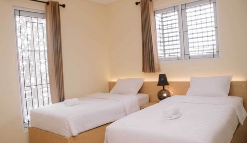 Deluxe Twin Room