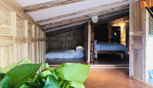 Double Room (Lan Yue)