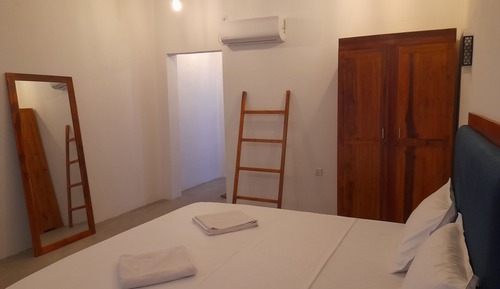 Deluxe Room, 1 Bedroom, Non Smoking, Pool View