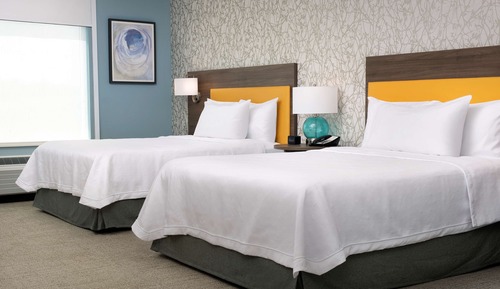 Studio, 2 Queen Beds, Accessible, Bathtub
