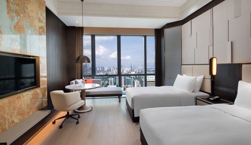 Standard Room, 2 Twin Beds, Club Lounge Access, City View
