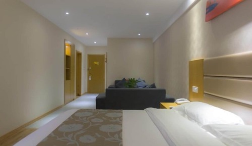 Suite Room
