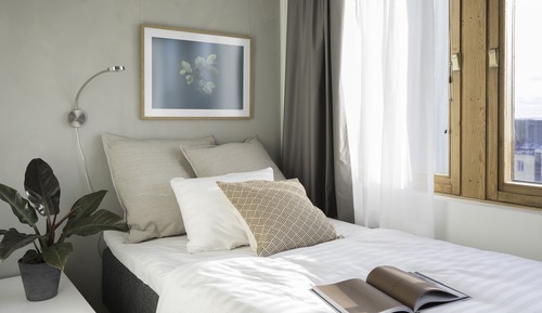 Standard Studio for 1