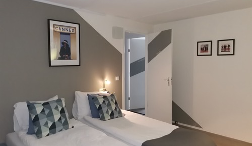 Deluxe Double or Twin Room, Shared Bathroom (Grebbe)