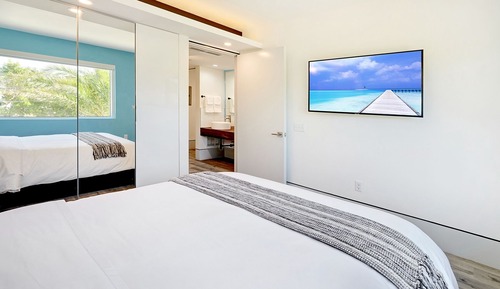 Sand Suite