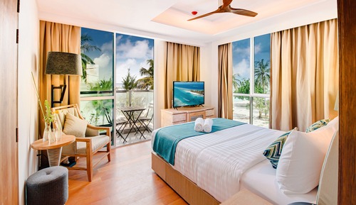 Deluxe Family Sea View Room