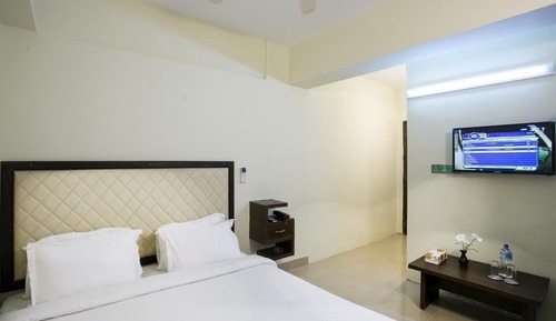 Executive Couple Room