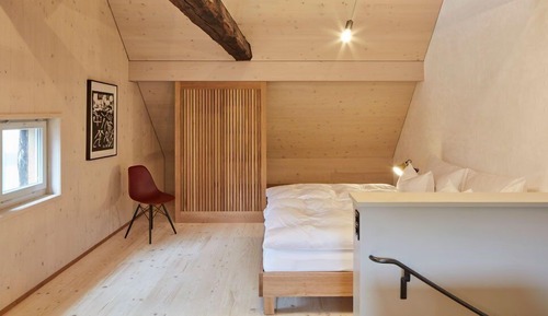 Double Room, Private Bathroom (Zimmer 5)