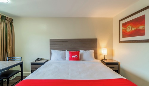 Room, 1 King Bed, Non Smoking