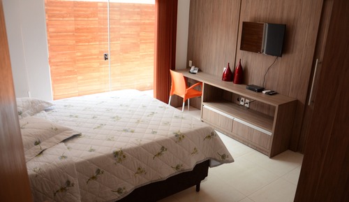 Deluxe Studio Suite