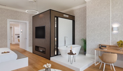 Governor Suite with Danube view