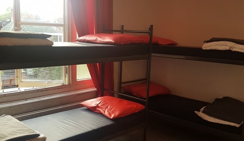 Basic Shared Dormitory, Mixed Dorm, Shared Bathroom (1 bed)