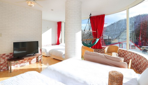 Deluxe Room (for 4 Guests, Western Style)