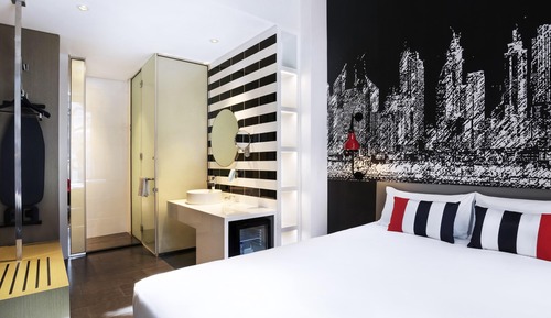 Standard Room, 1 Double Bed - Free shuttle service to Dubai Mall & La Mer Beach & DXB Airport drop-o