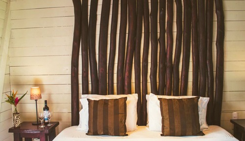 Superior Double Room, 1 King Bed, Pool View, Poolside