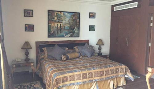 Royal Suite