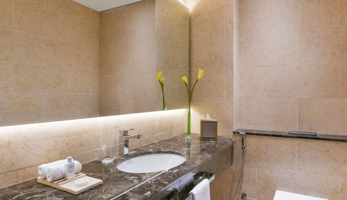 Deluxe Room, 1 King Bed