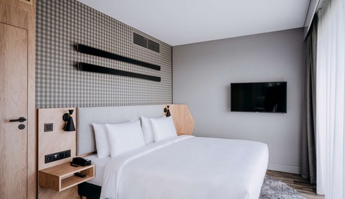 Superior Suite