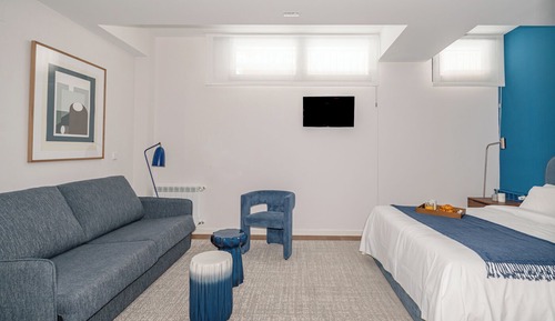Economy Studio