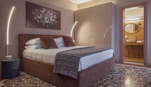 Junior Double Room