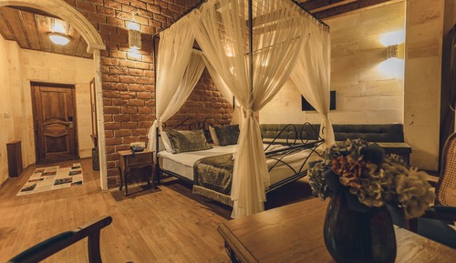 Romantic Room