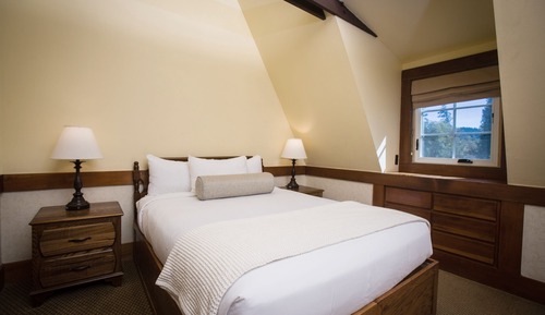 Deluxe Chalet, 2 Bedrooms, 2 Bathrooms