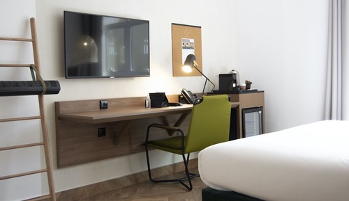 Executive Room