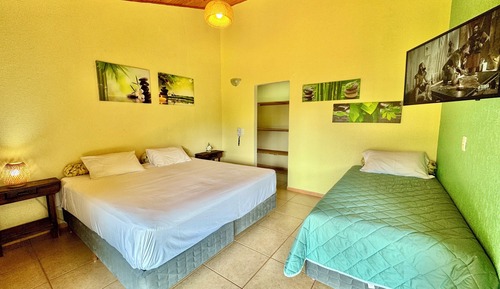 Executive Triple Room