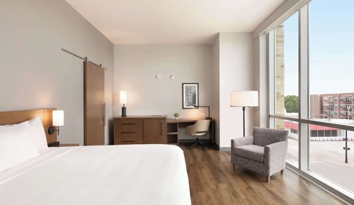 Suite, 1 King Bed with Sofa bed, Accessible (Shower)