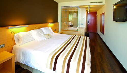 Standard Double Room, Jetted Tub