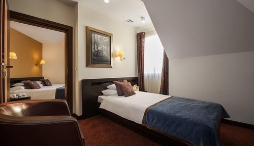 Deluxe Double or Twin Room