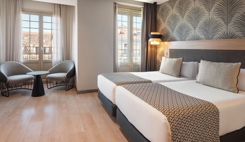 Double Room Single Use (Street View)