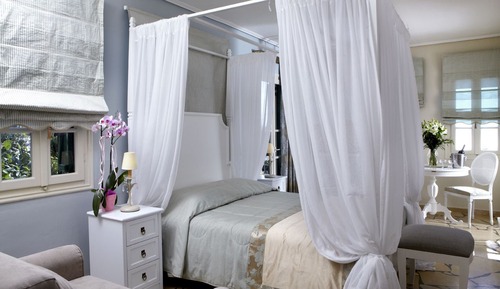 Studio, Sea View