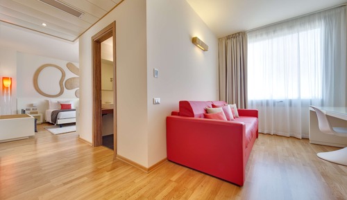Junior Suite, 1 King Bed (Living Room)
