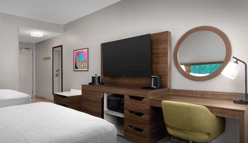 Room, 2 Queen Beds, Accessible