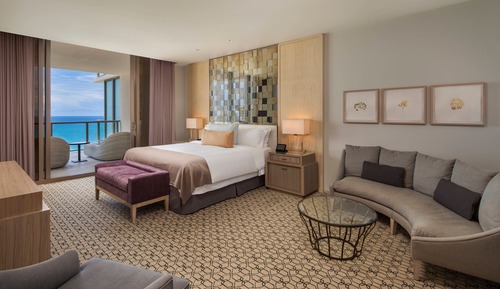Deluxe Room, 1 King Bed, Balcony, Ocean View (Mobility/Hearing Access, Roll-In Shwr)