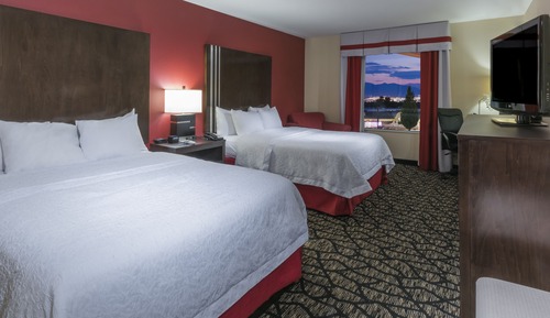 Basic Room, 2 Queen Beds, Non Smoking