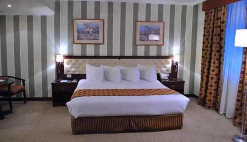 Standard Room, 1 King Bed