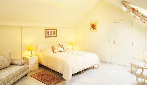 Quadruple Room, Annex Building