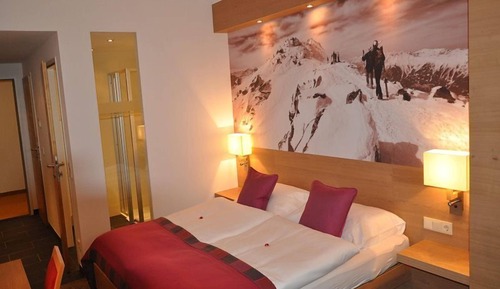 Basic Double Room