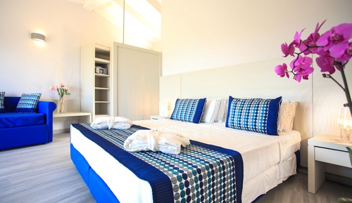Junior Room (Prime)