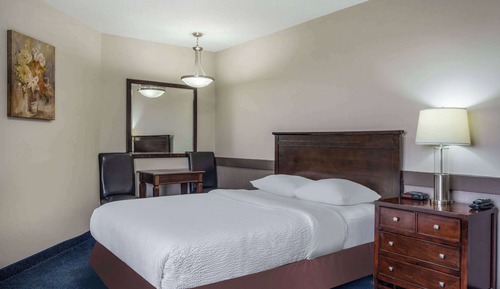 Room, 1 Queen Bed, Non Smoking