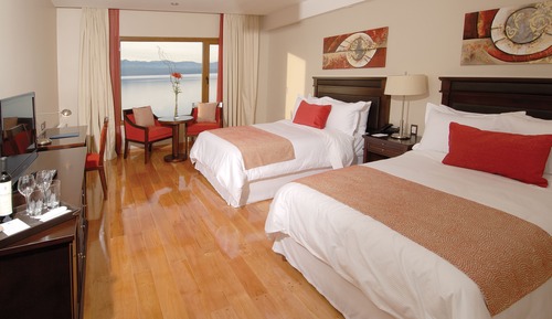 Superior Room, Lake View