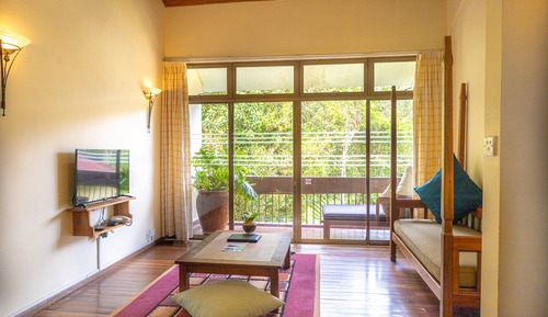 Liwagu Suite