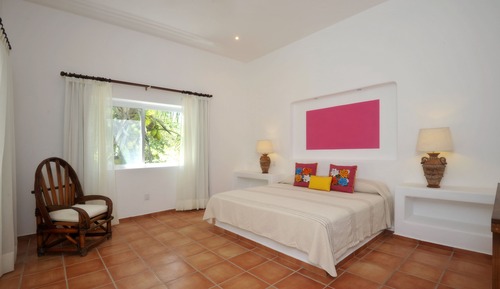 Suite, Garden View