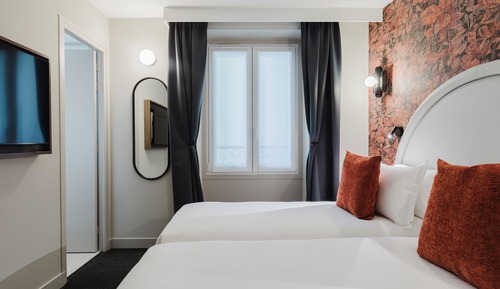 Twin Room, Private Bathroom