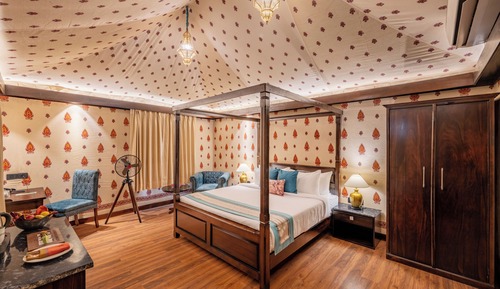 Luxury Tent